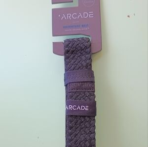 Arcade Vapor Belt in Black